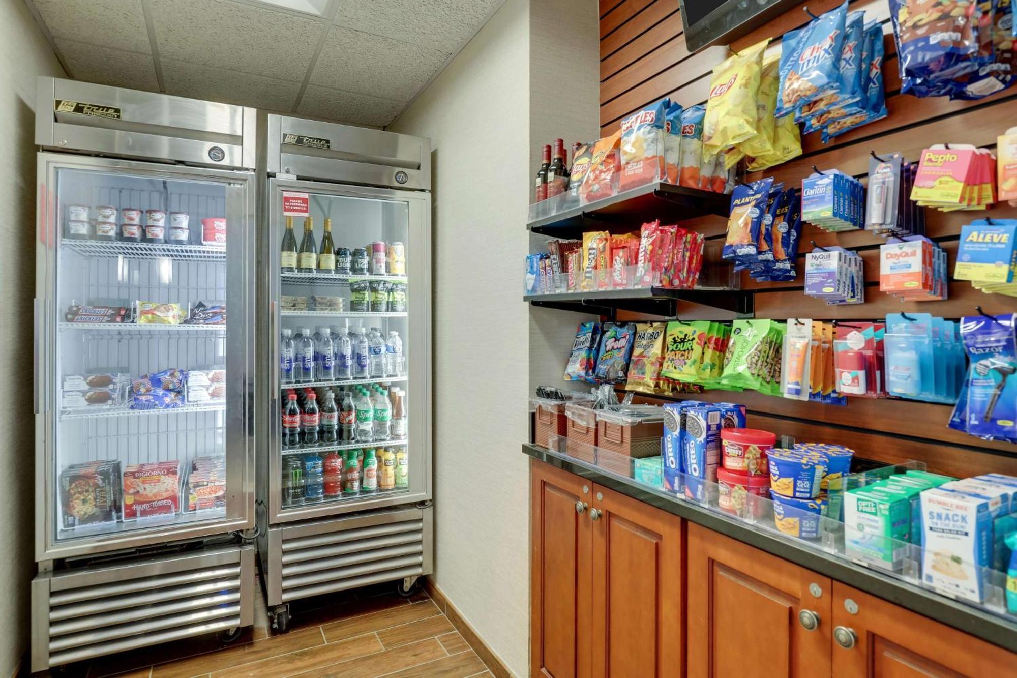 Drury Inn & Suites Charlotte University Place מראה חיצוני תמונה