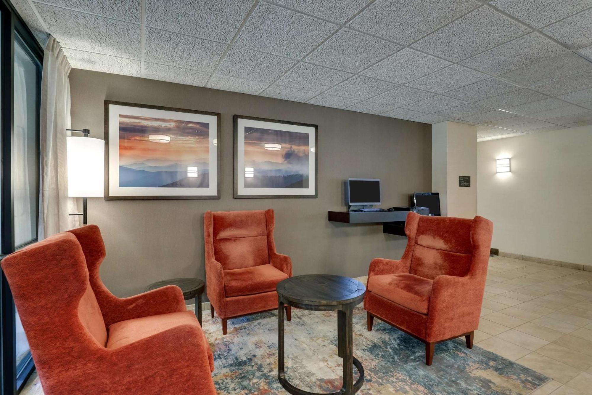 Drury Inn & Suites Charlotte University Place מראה חיצוני תמונה