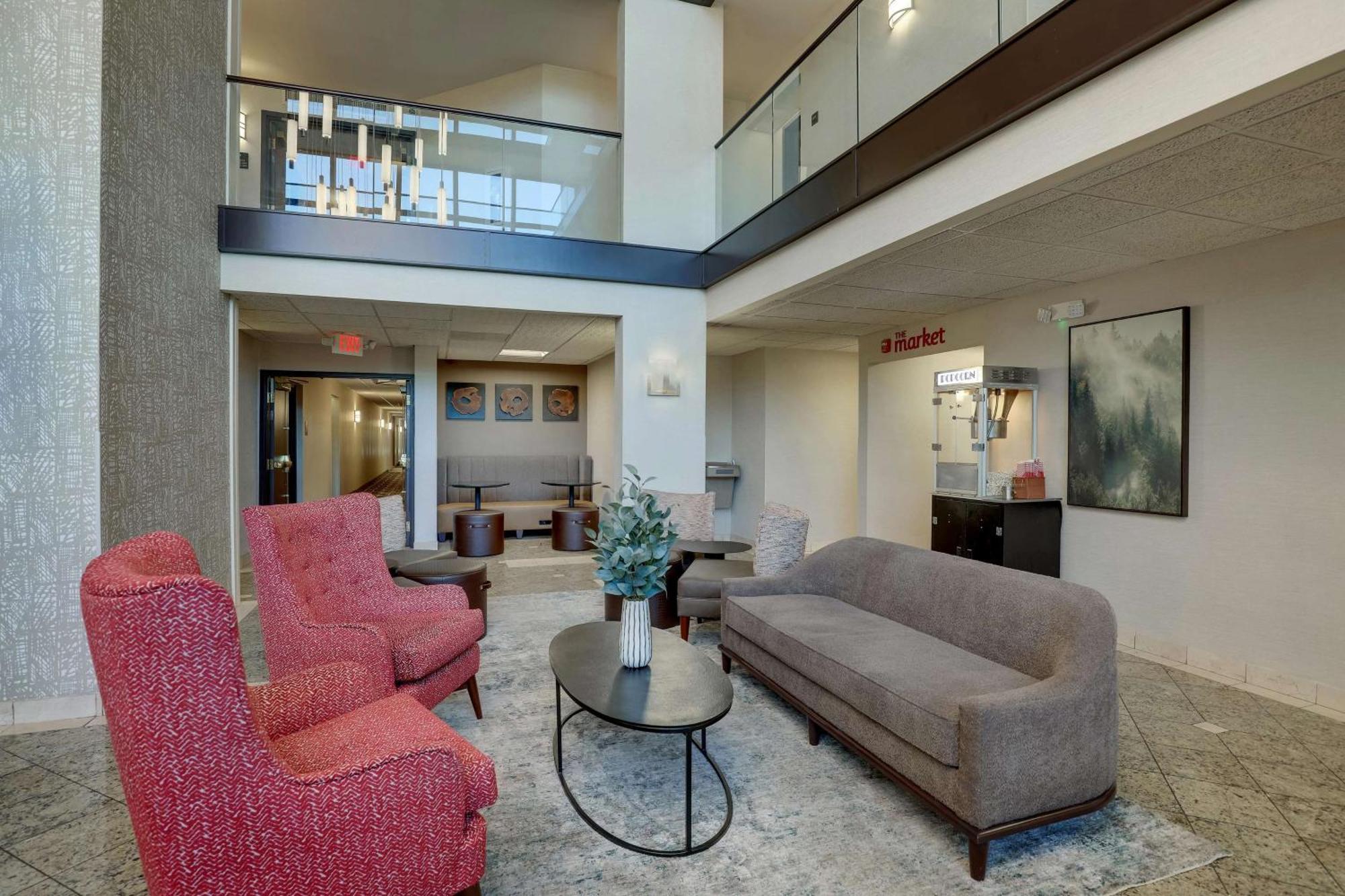 Drury Inn & Suites Charlotte University Place מראה חיצוני תמונה