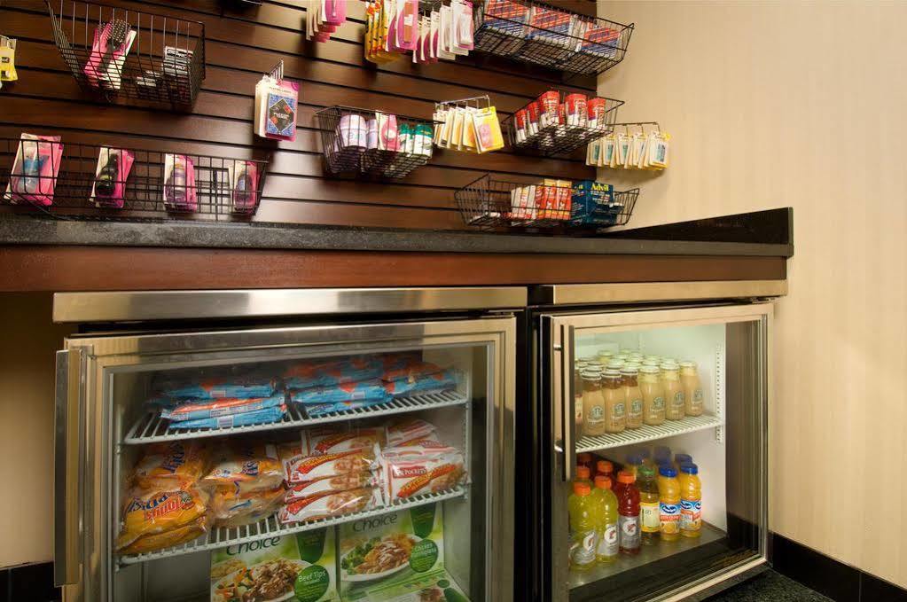Drury Inn & Suites Charlotte University Place מראה חיצוני תמונה